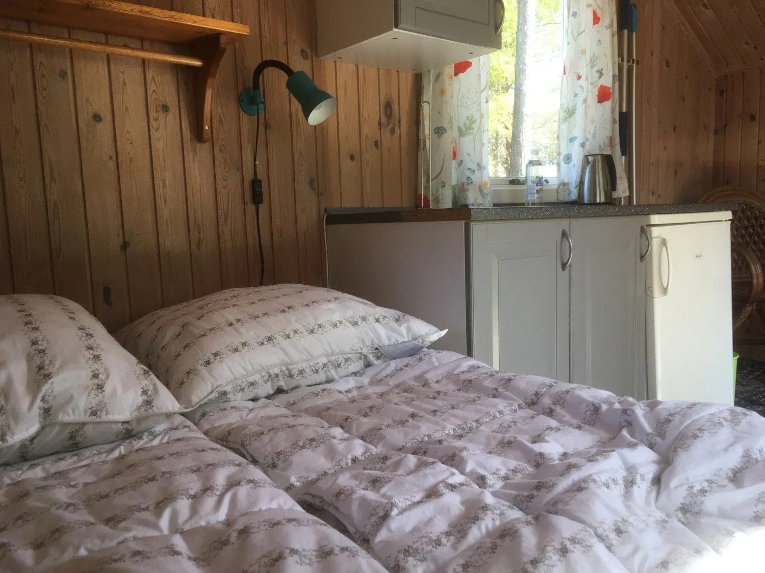 seng_og_lampe1_22096-0c096f9e